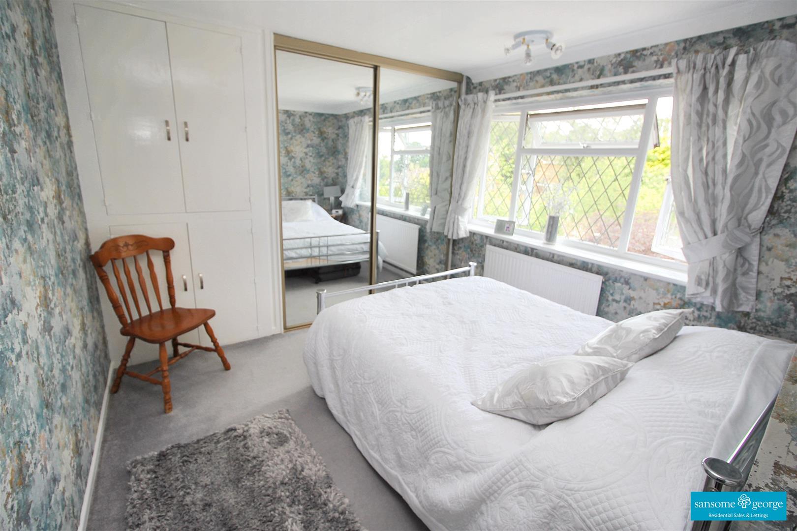 Warborough Avenue, Tilehurst, Reading